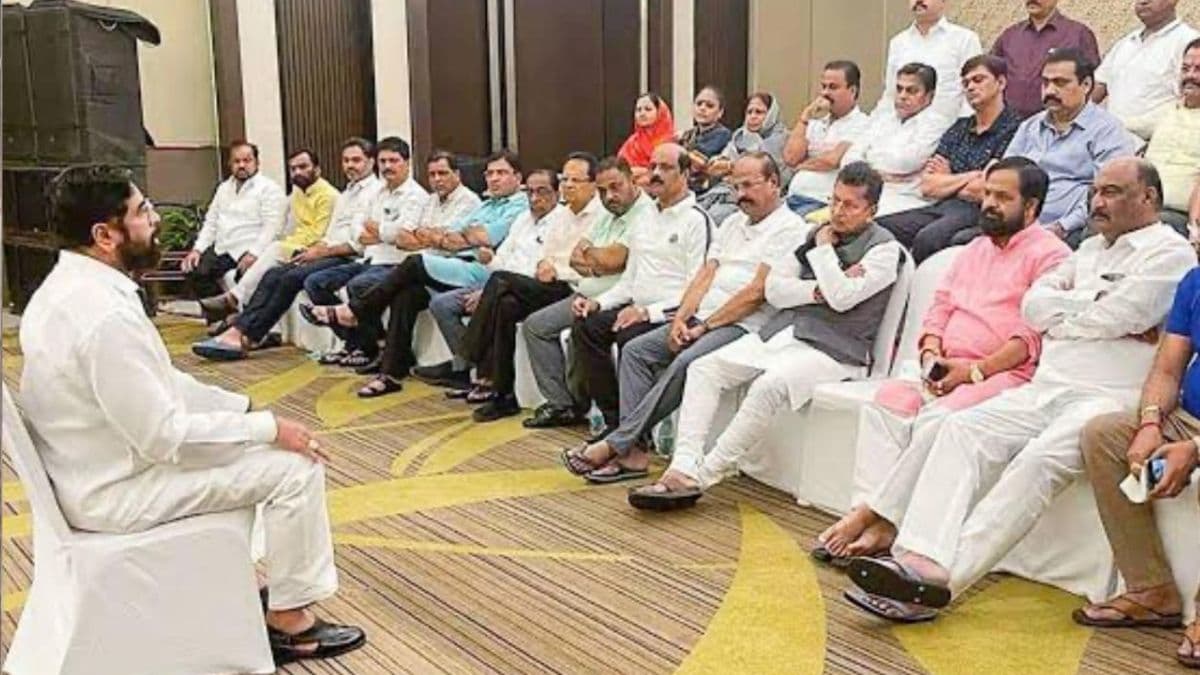 ‘इज्जत से काम करो या घर जाओ’, महाराष्ट्र के डिप्टी CM एकनाथ शिंदे की मंत्रियों-विधायकों को चेतावनी
