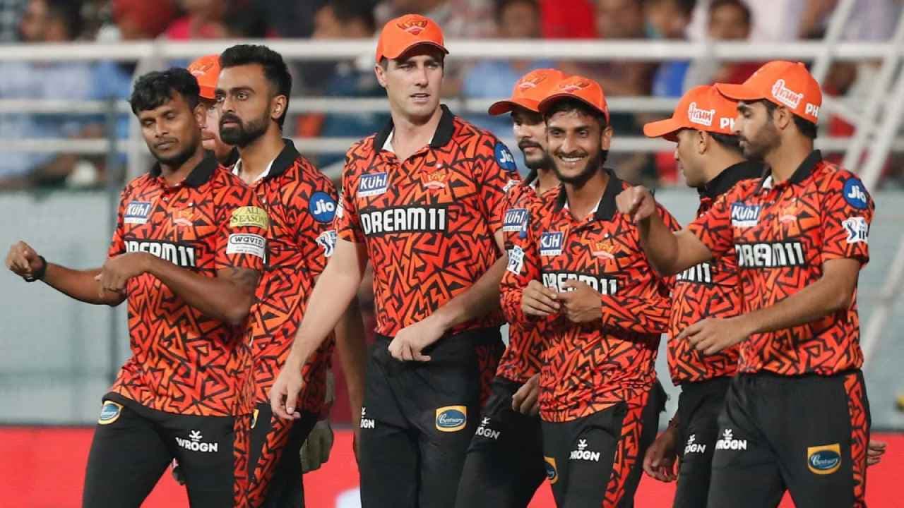 IPL 2026: भारत बनाम इंग्लैंड सीरीज के बीच अचानक बदला SRH का कोच, कमेंट्री कर रहे खिलाड़ी को मिला मौका 