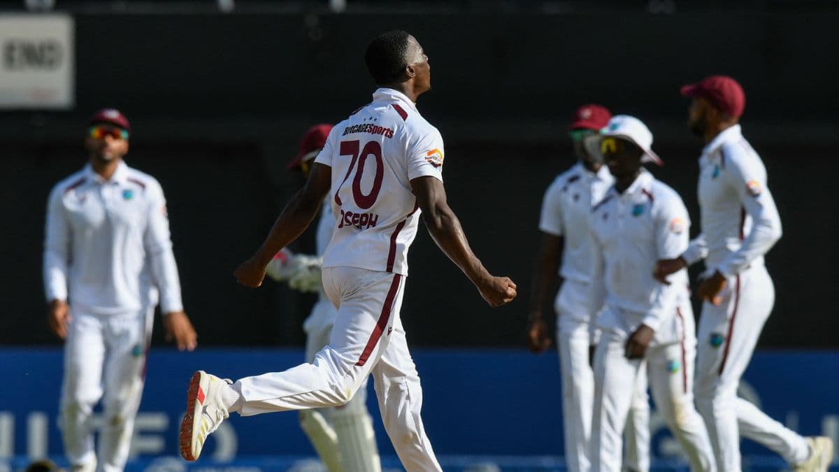 WI vs AUS: डे-नाइट टेस्ट में औंधे मुंह गिरा कंगारू बैटिंग ऑर्डर, Shamar Joseph ने बरपाया गेंद से कहर