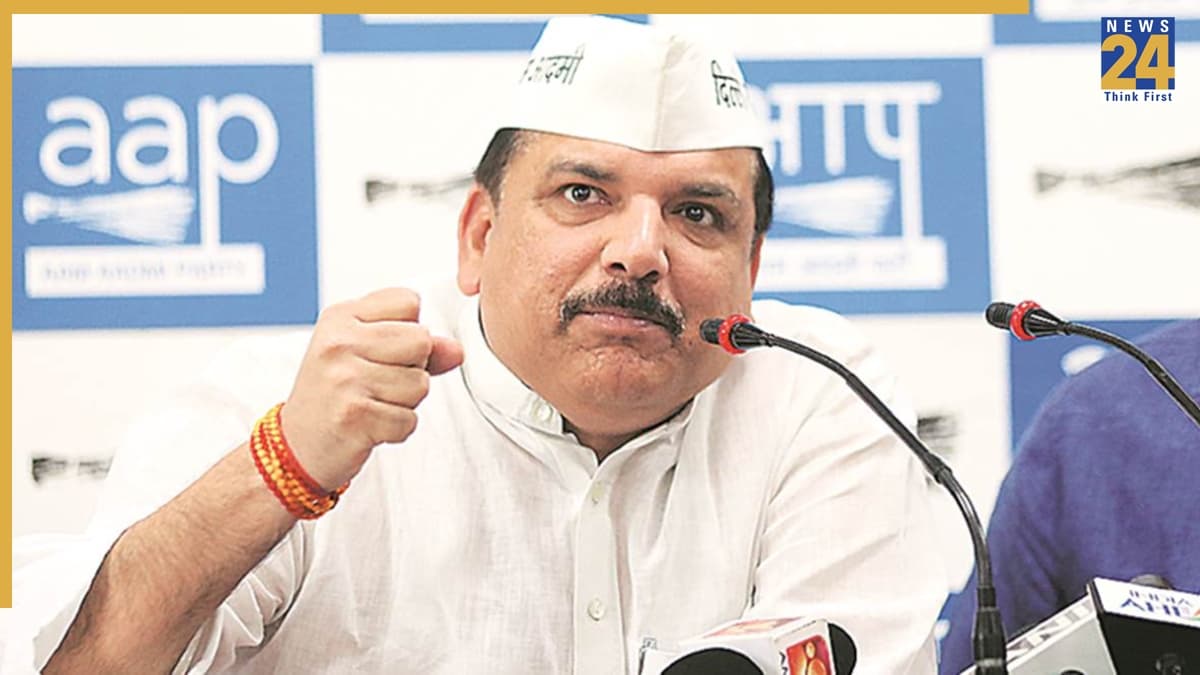 सरकारी स्कूलों की बदहाली के खिलाफ राज्यसभा सांसद संजय सिंह पहुंचे सुप्रीम कोर्ट, यूपी में बंद रहे विद्यालय