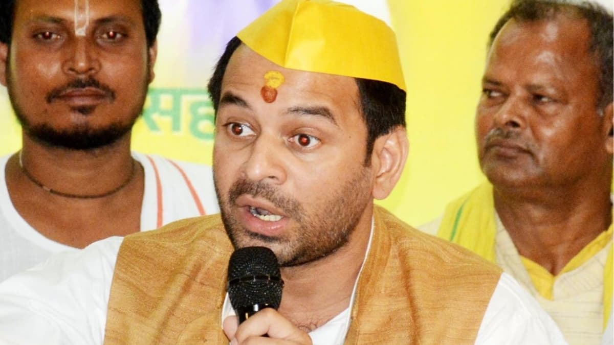 Tej Pratap Yadav Tejaswi Yadav Lalu Prasad RJD Nitish Kumar Assembly Elections Narendra Modi NDA