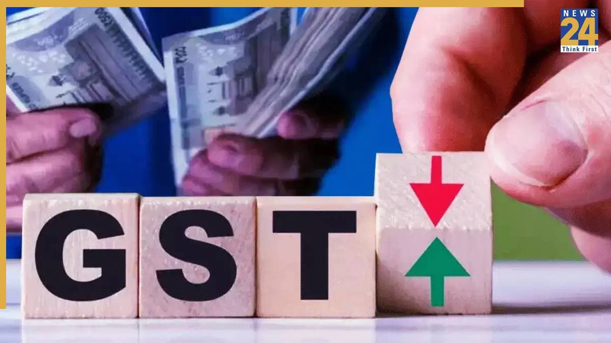 GST की नई दरों के लिए केंद्र सरकार का बड़ा प्रस्ताव, अब देना पड़ सकता है 5 और 18 प्रतिशत टैक्स