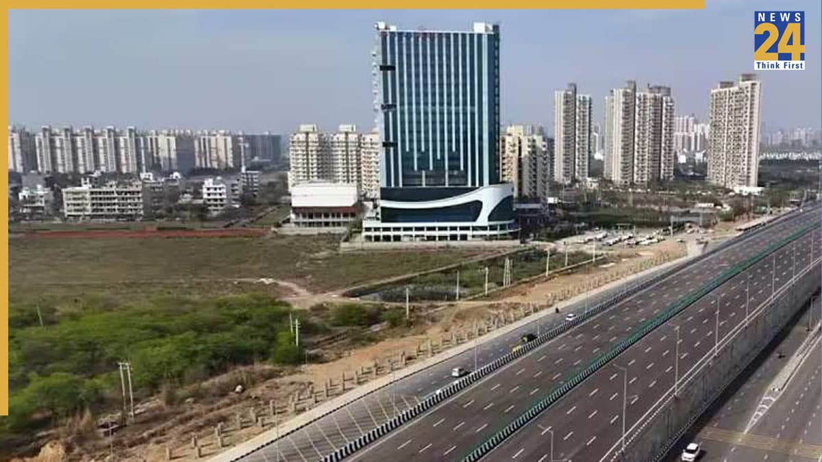 Ghaziabad News, Ghaziabad Latest News, Ghaziabad GT Road, Ghaziabad DM, Ghaziabad Public Works Department, Ministry of Road and Transport, NHAI, National Highway,गाजियाबाद न्यूज, गाजियाबाद लेटेस्ट न्यूज, गाजियाबाद जीटी रोड, गाजियाबाद डीएम, गाजियाबाद लोक निर्माण विभाग, सड़क और परिवहन मंत्रालय, एनएचआईए, नेशनल हाईवे