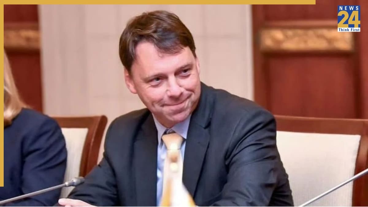 India US Trade : कौन हैं ब्रेंडन लिंच, जिन पर है 15 देशों की ट्रेड डील की जिम्मेदारी? भारत पर कैसा असर