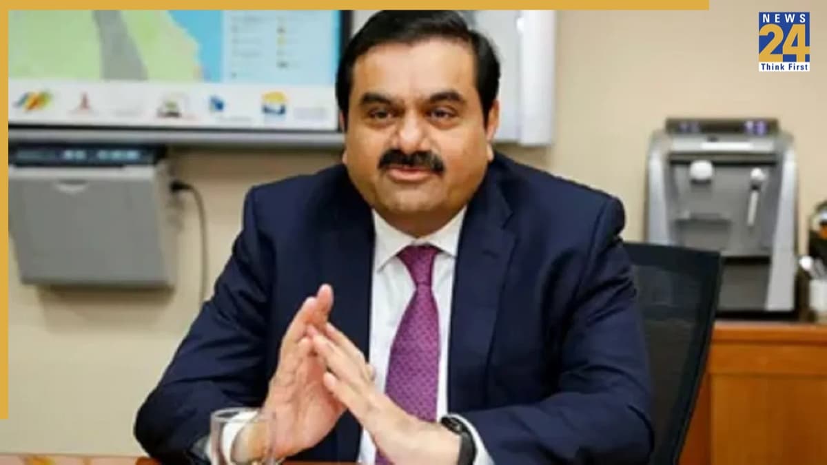 Adani Green Talks 2025: भारत का दूसरा स्वतंत्रता संग्राम तकनीक और सामाजिक इनोवेशन के लिए है - गौतम अडाणी