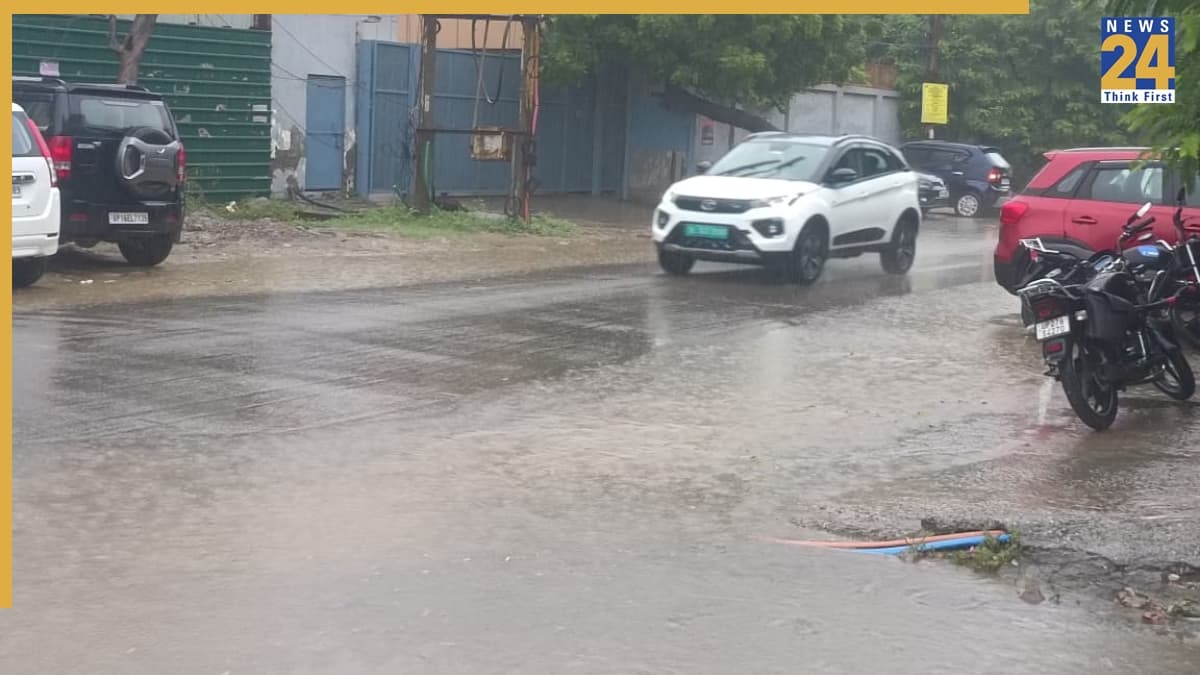 Rain In Noida