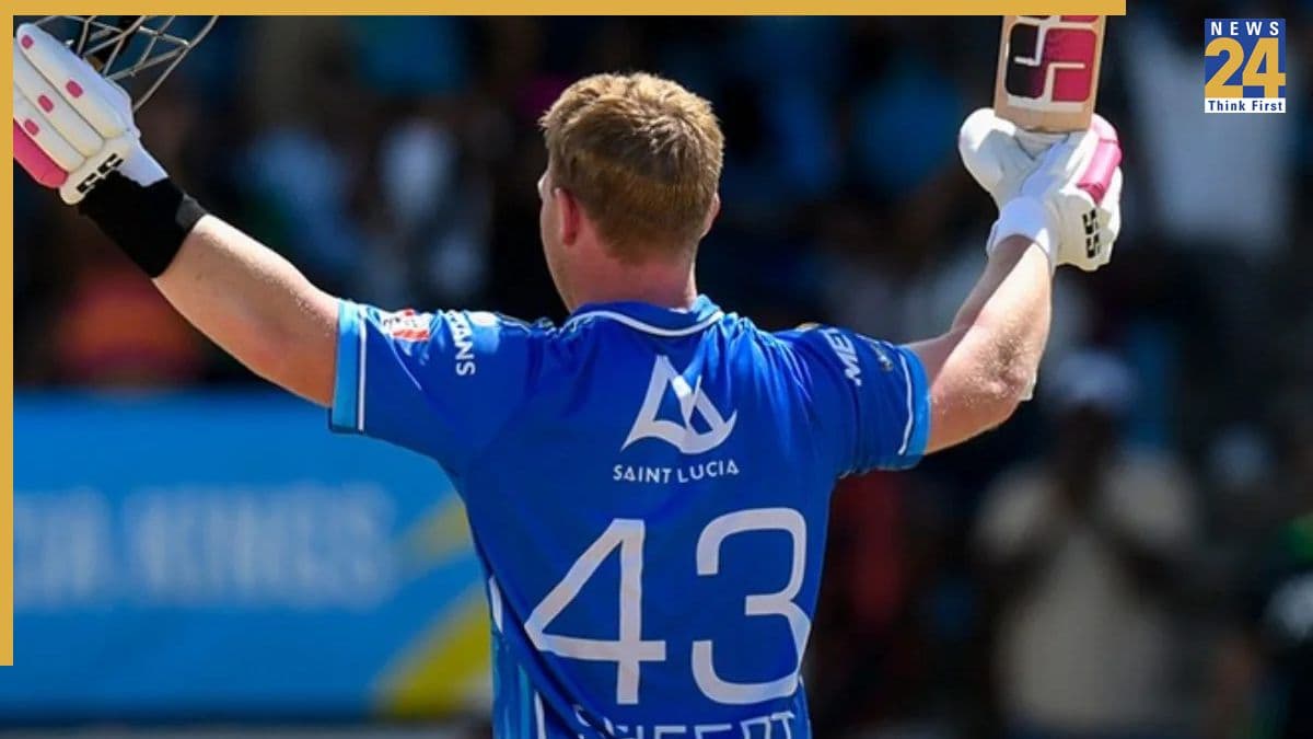 40 गेंदों में शतक जड़कर RCB के स्टार ने रचा इतिहास, छक्के-चौकों की कर दी बारिश