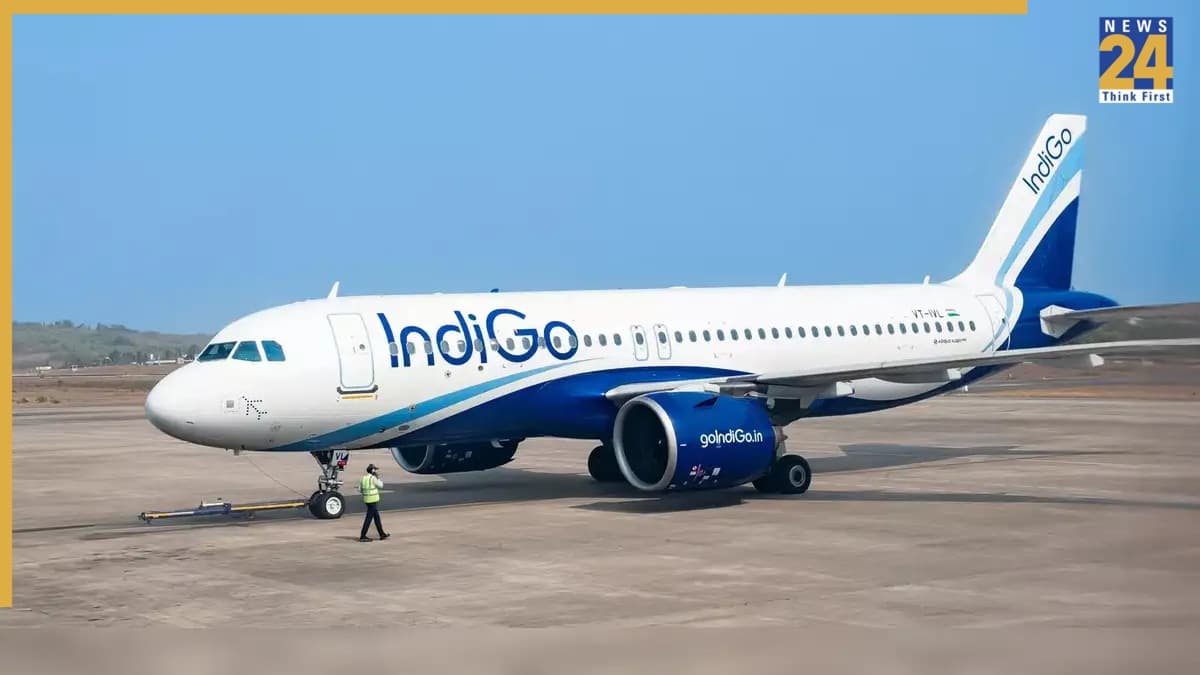 मुंबई से दिल्ली आ रही Indigo की फ्लाइट को मिली बम से उड़ाने की धमकी, IGI एयरपोर्ट पर अलर्ट