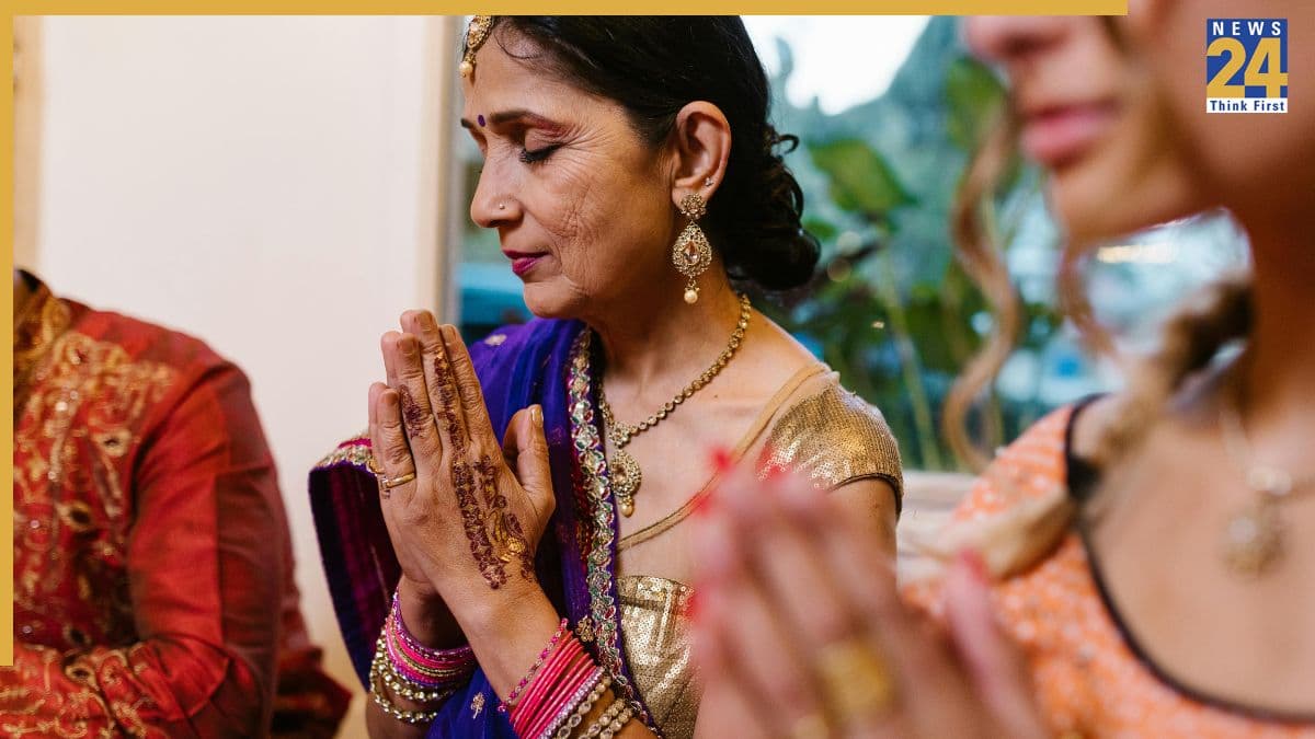 परिवर्तिनी एकादशी पर राशि के अनुसार पहनें इन रंगों के कपड़े, पूरे होंगे आपके सपने