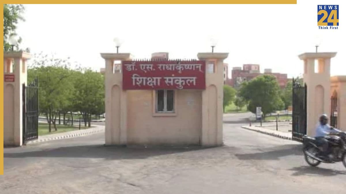 राजस्थान के स्कूलों में राष्ट्रगान से होगी दिन की शुरूआत, बोले शिक्षा मंत्री 'जो नहीं गाएगा, माना जाएगा गैरहाजिर'