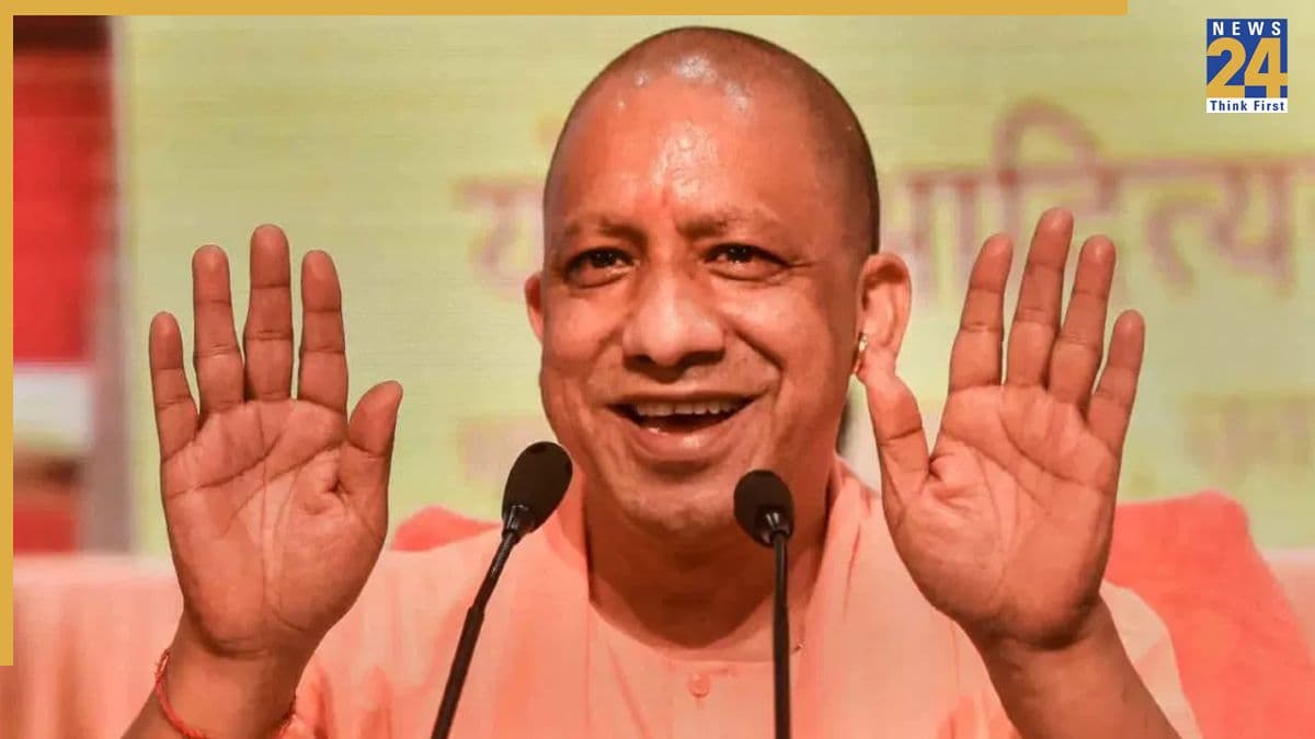 Uttar Pradesh News, Uttar Pradesh, Uttar Pradesh Government, Diwali, CM Yogi Adityanath, UP CM, Festival, उत्तर प्रदेश न्यूज, उत्तर प्रदेश, उत्तर प्रदेश सरकार, दीपावली, सीएम योगी आदित्यनाथ, यूपी सीएम, त्योहार