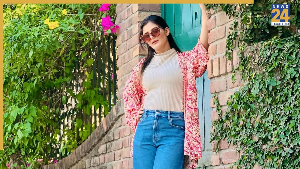 Anjali Raghav ने Sapna Choudhary को दिया जवाब, Pawan Singh से जुड़ा है मामला