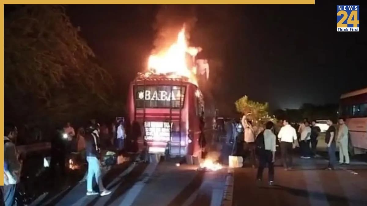 Fire In Bus (1)
