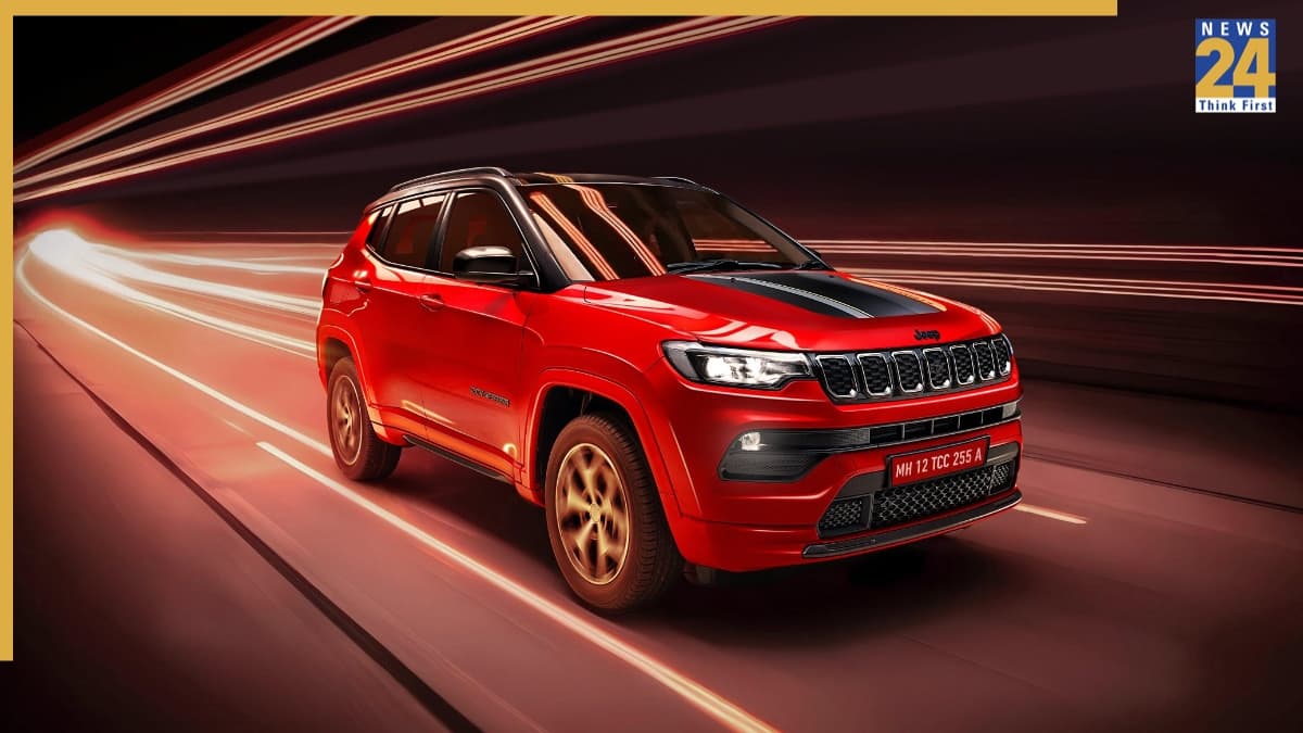 मार्केट में आया Jeep Compass Track Edition, 18 इंच अलॉय व्हील्स और प्रीमियम इंटीरियर के साथ ये हुए बदलाव, इतनी है कीमत