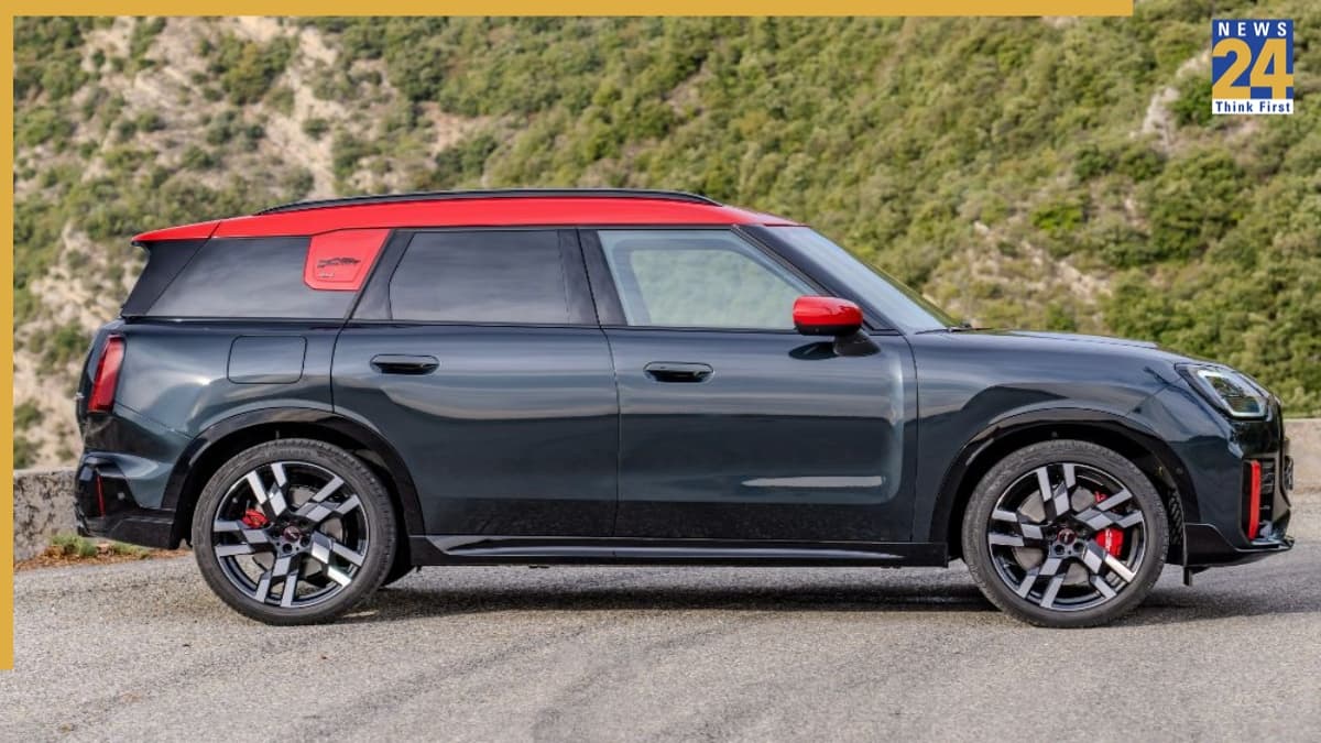 कल इंडियन मार्केट में दस्तक देगी Mini Countryman JCW, इंजन और स्पोर्टी लुक से मचाएगी धमाल, जानें क्या हुए बदलाव
