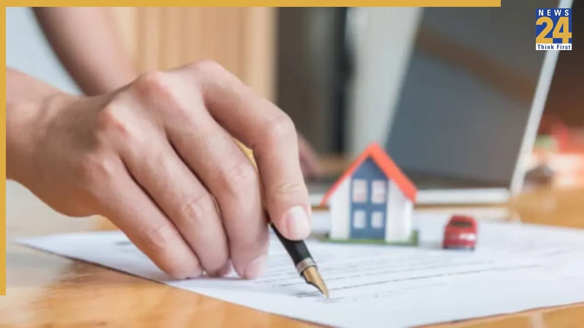 Noida News: नवरात्र में चमका नोएडा का रियल एस्टेट, 6 हजार संपत्तियों की हुई रजिस्ट्री