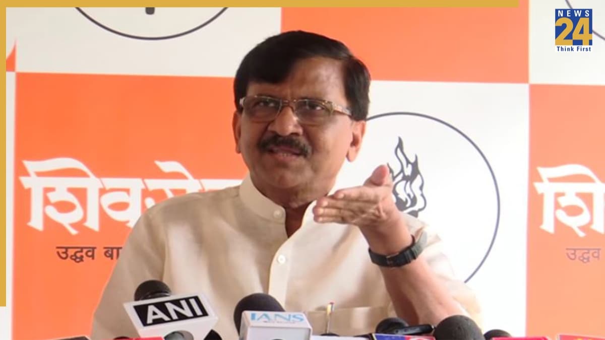 मुंबई में BJP का नया ऑफिस बना सियासत का नया मुद्दा, संजय राउत के तीखे आरोपों से माहौल गरमाया