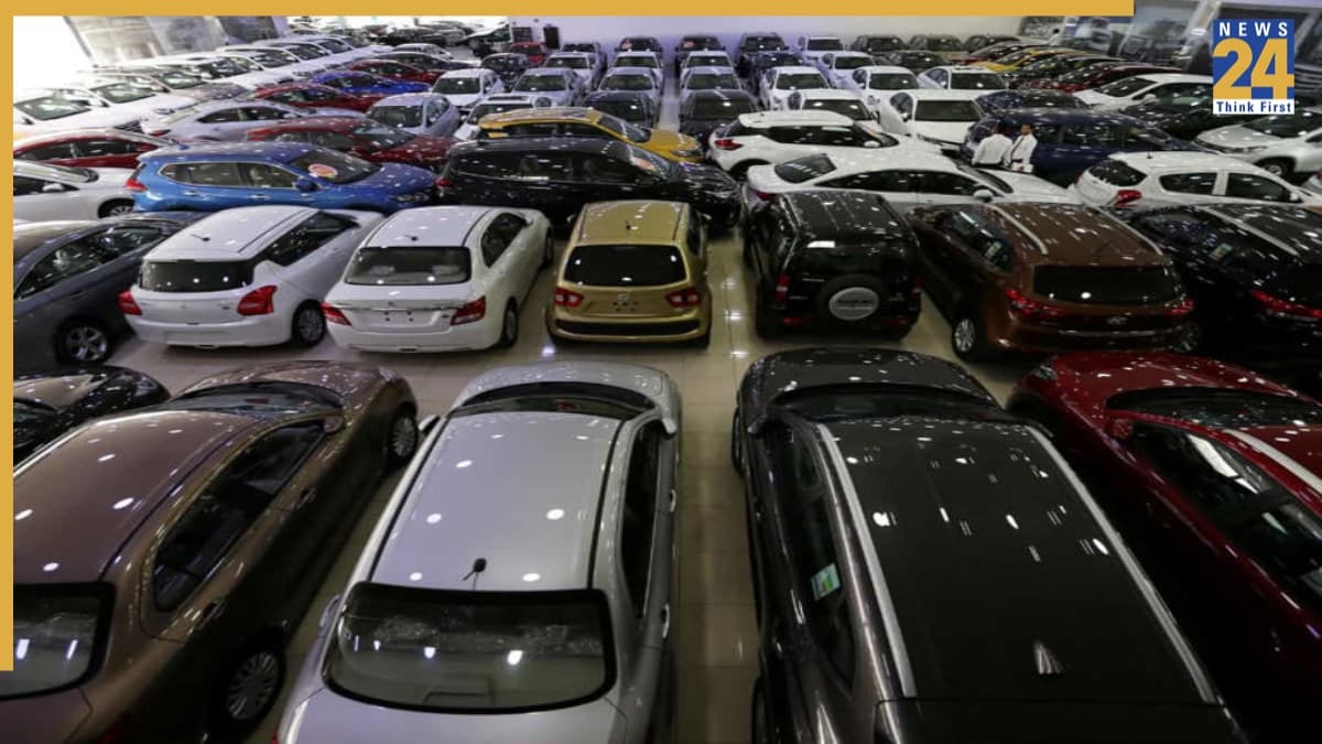 नवरात्रि सेल्स का 10 साल का रिकॉर्ड टूटा, Maruti ने अकेले बेचीं 1.65 लाख गाड़ियां, दिवाली तक और बढ़ेगी रफ्तार