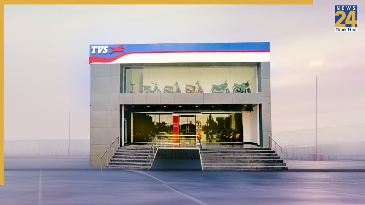 TVS Motor की बिक्री में जोरदार उछाल, बनाया अब तक का सबसे बड़ा रिकॉर्ड, एक्सपोर्ट्स में 30% बढ़त