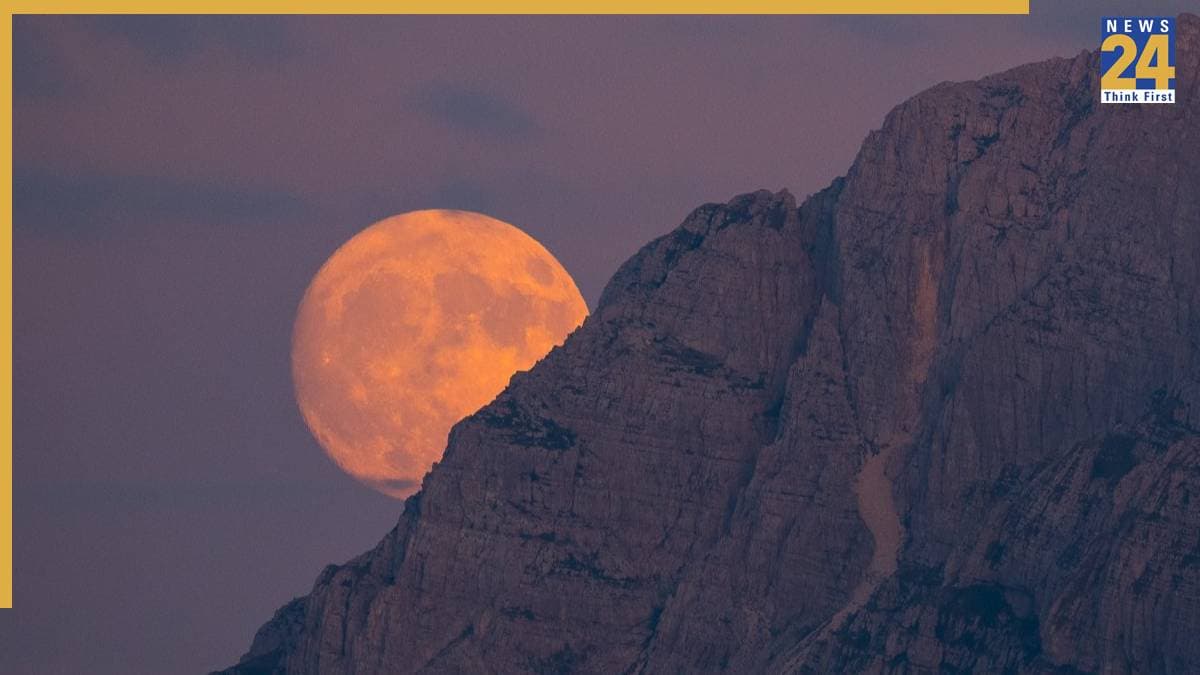 Supermoon 2025: दुर्लभ खगोलीय घटना देखने को रहें तैयार, भारत में कहां-कहां दिखेगा, कब-कैसे देख सकेंगे?