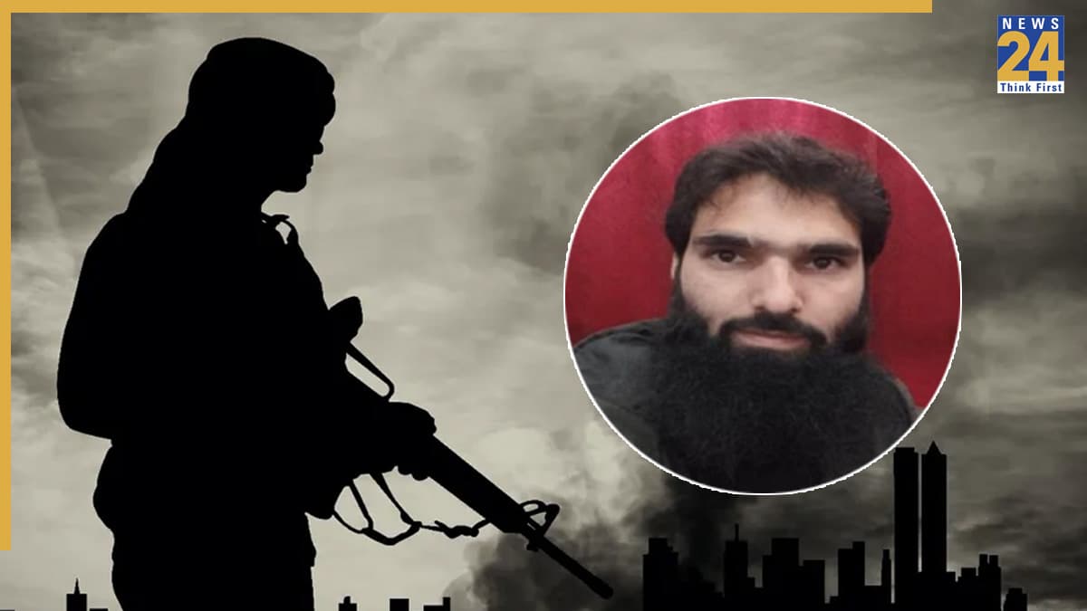 देश में बड़ी आतंकी साजिश का पर्दाफाश, फरीदाबाद में डॉक्टर के घर से 300 किलो विस्फोटक और असॉल्ट राइफल बरामद