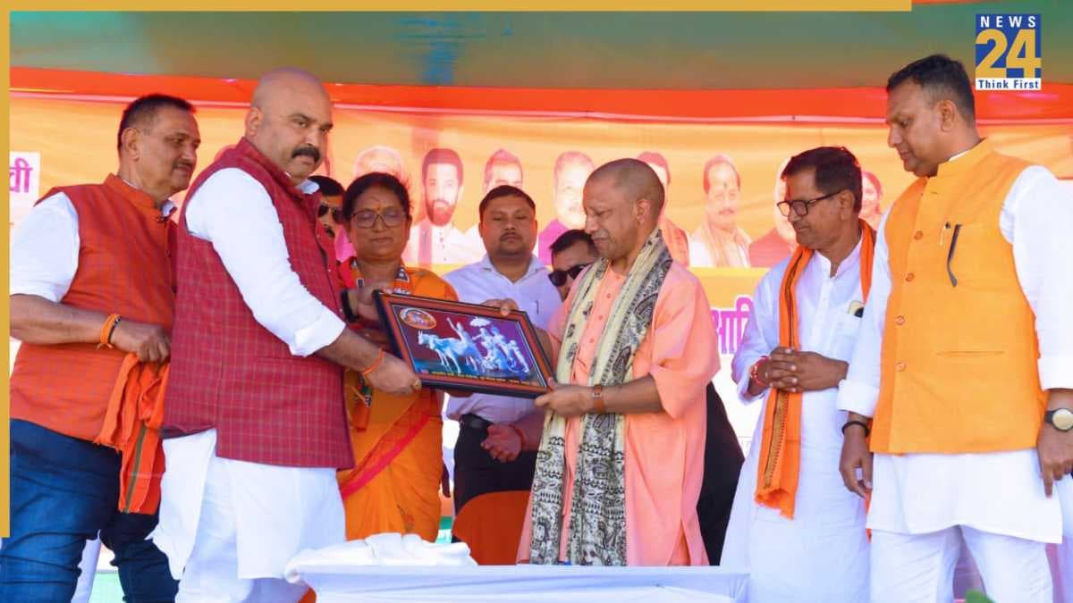 सीतामढ़ी में सीएम योगी की हुंकार, बोले- जो राम का नहीं, वह हमारे किसी काम का नहीं