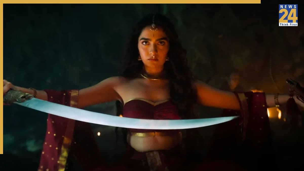 2025 की ब्लॉकबस्टर फिल्म ने OTT पर दी दस्तक, थिएटर्स के बाद Prime Video पर भी छाने को तैयार!