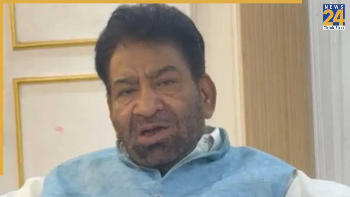 MCD उपचुनाव से पहले AAP को लगा झटका, पूर्व विधायक ने पार्टी से दिया इस्तीफा