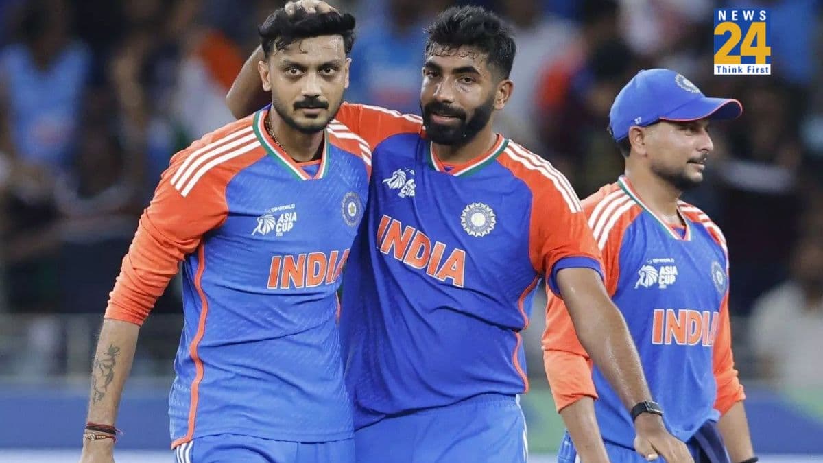 जसप्रीत बुमराह विकेट लेने के साथ-साथ इस चीज़ के भी हैं हद से ज्यादा दीवाने, अक्षर पटेल ने खोल दिए राज़