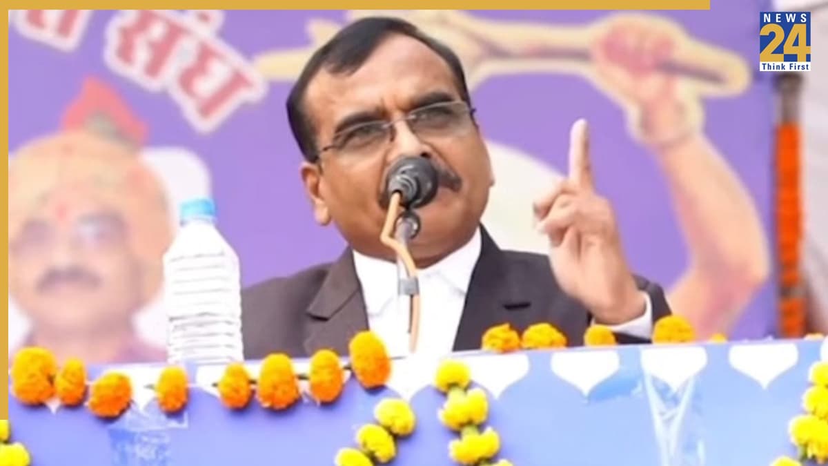 ब्राह्मण बेटियों पर विवादित बयान देना पड़ा भारी: पद से हटाए गए IAS संतोष वर्मा, सख्त कार्रवाई के भी निर्देश