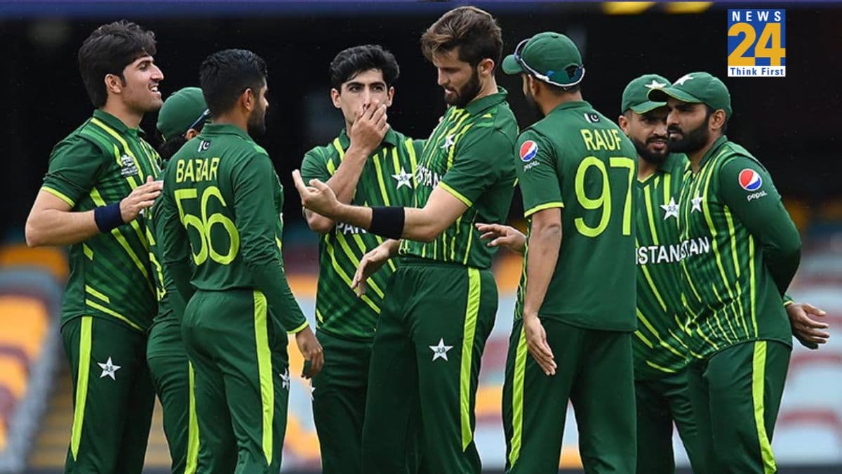 T20 World Cup 2026 से पहले मुसीबत में पाकिस्तान टीम, 'प्रीमियम' तेज गेंदबाज अचानक हुआ चोटिल