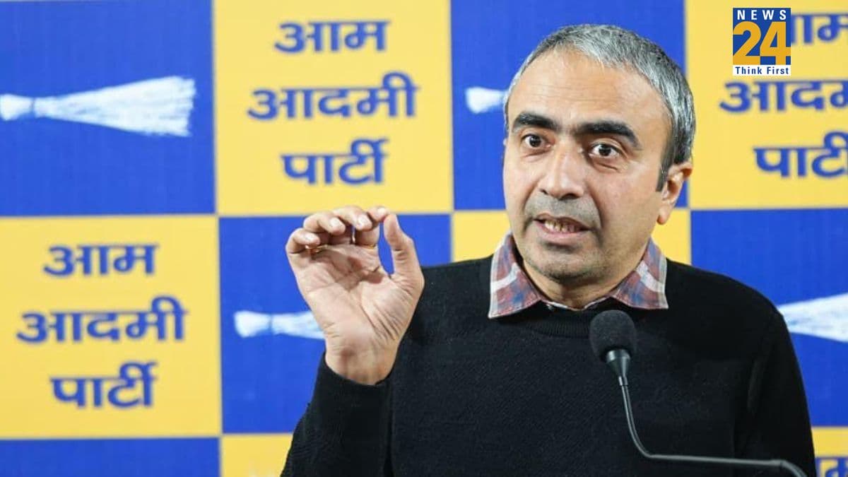 छोटे-छोटे बच्चों से खिलवाड़ करना बंद करे, तुरंत स्कूलों में ठंड से बचाव के इंतजाम करें सरकार: अनुराग ढांडा