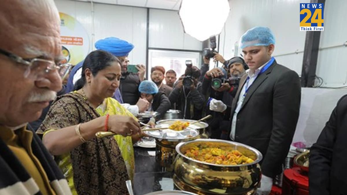 दिल्ली में अटल कैंटीन, डिजिटल टोकन से 5 रुपये में मिलेगा खाना, जानें- क्या है मेन्यू और टाइमिंग