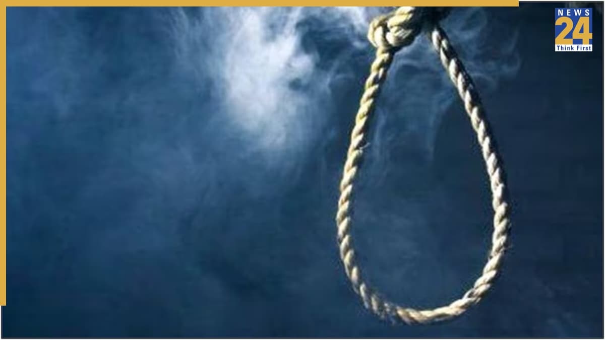 delhi suicide case delhi suicide case