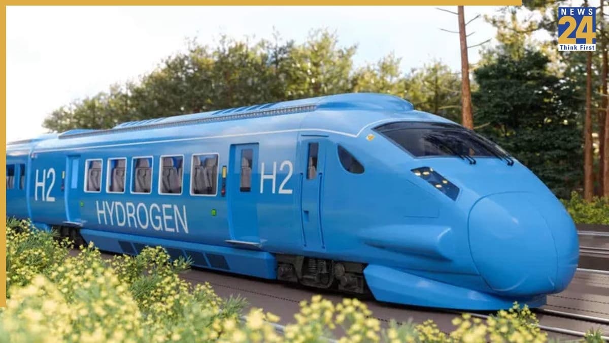 Indian Railway में हाइड्रोजन ट्रेन ड्राइवर बनने के लिए कौन सा कोर्स जरूरी है? कितनी होगी सैलरी?