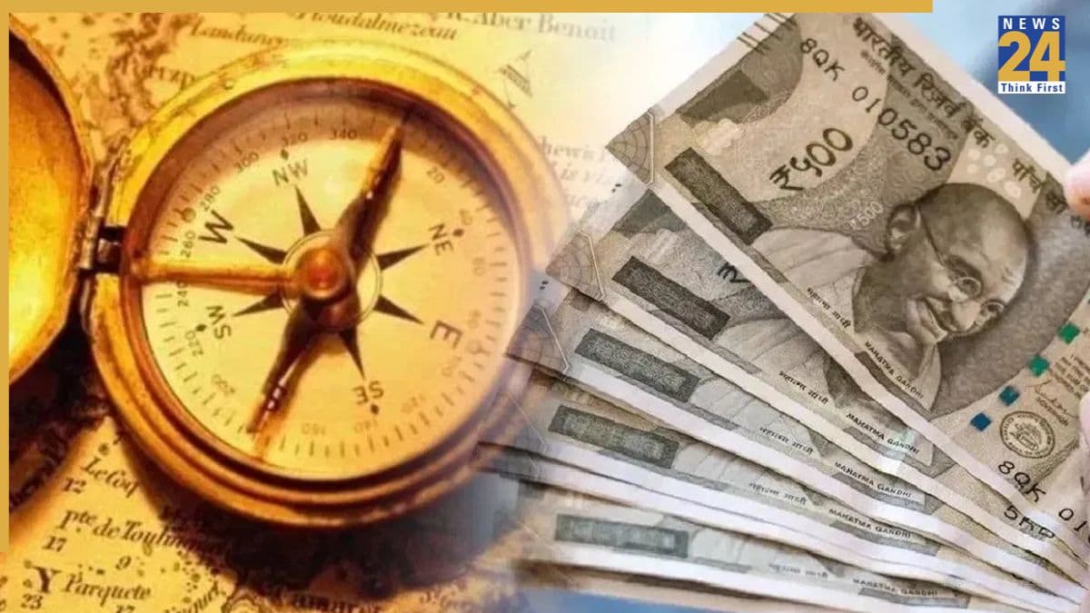 Money Vastu Tips: हाथ में नहीं टिकता है पैसा? चेक करें कहीं रात में ये 5 गलतियां तो नहीं करते हैं आप