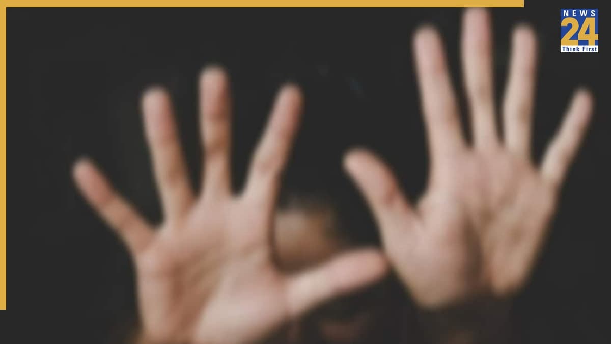 रॉड, छेड़छाड़… गुजरात में दरिंदगी की हदें पार, राजकोट में 6 साल की मासूम को बनाया शिकार