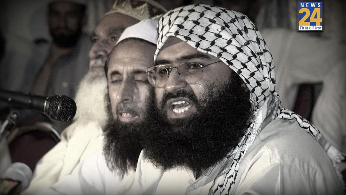 'जैश के पास हजारों सुसाइड बॉम्बर तैयार', आतंकी मसूद अजहर ने फिर दी गीदड़भभकी, सामने आया ऑडियो