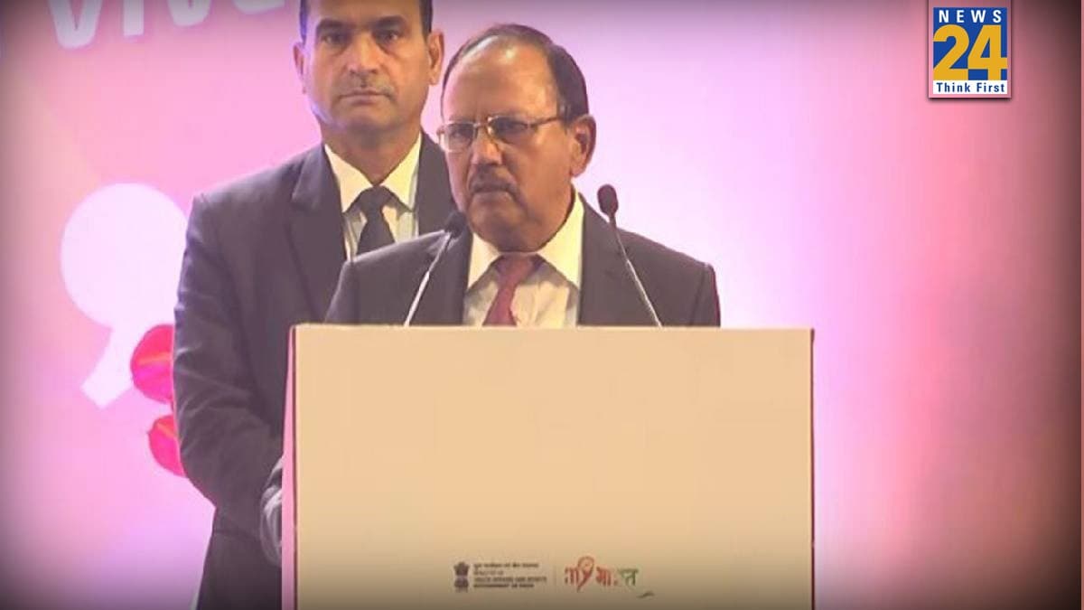 इंटरनेट और मोबाइल फोन का इस्तेमाल क्यों नहीं करते अजित डोभाल? खुद उन्होंने बताई वजह