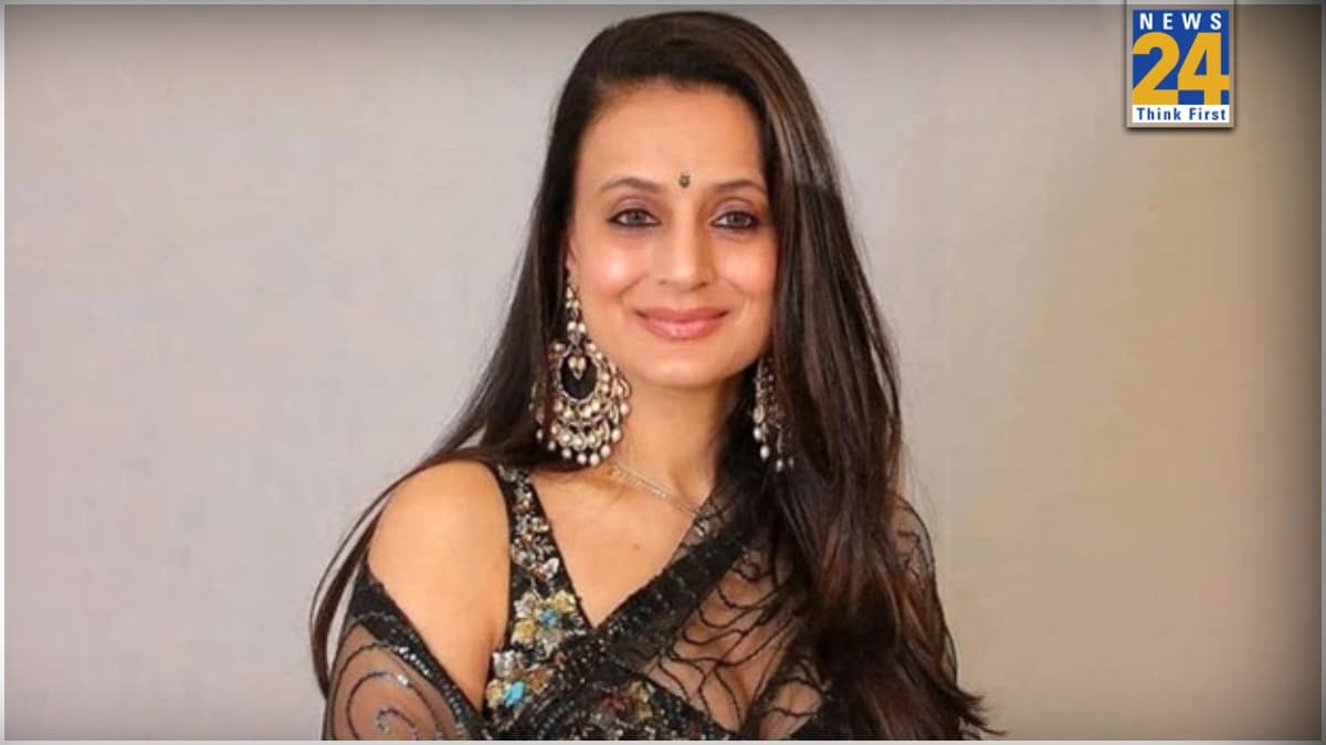 गदर 3, हमराज़ 2 कब आएगी? Ameesha Patel ने दिया जवाब, देखें वीडियो