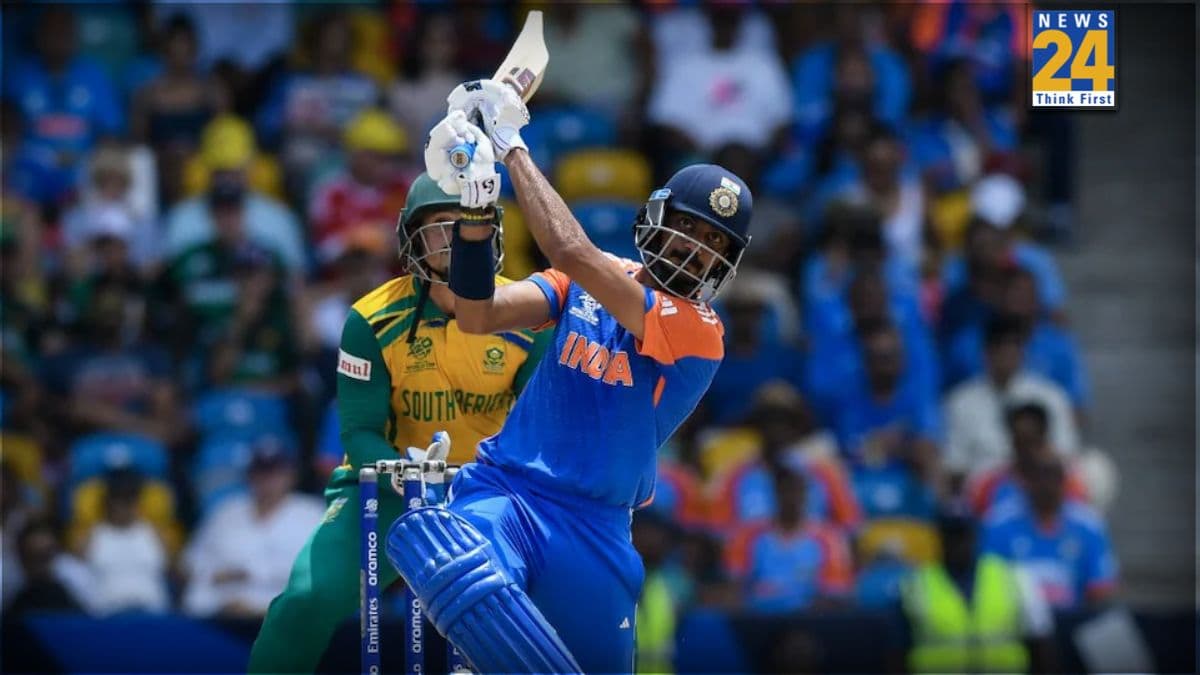 बुरी हालत में थी टीम इंडिया, फिर T20 वर्ल्ड कप 2024 के फाइनल में अक्षर पटेल की पारी ने कैसे बदला गेम?