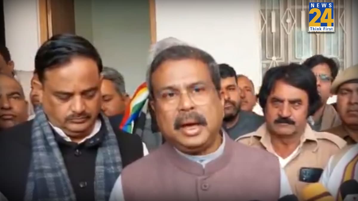 'किसी के साथ भेदभाव और अत्याचार नहीं होगा…', UGC विवाद पर आया शिक्षा मंत्री का पहला बयान