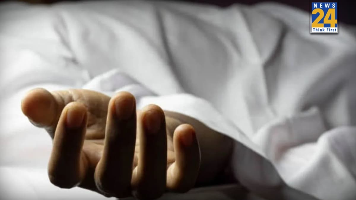 जिम में 21 साल के IIT स्टूडेंट की मौत, वर्कआउट करते समय कान से आया खून