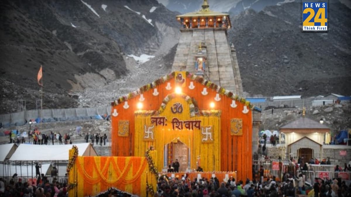केदारनाथ मंदिर में अब रील बनाना पड़ेगा भारी, फोन और कैमरा पर लगेगा बैन, उल्लघंन पर भारी जुर्माना