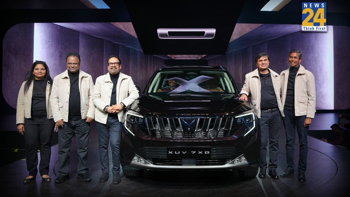 Mahindra XUV 7XO: आ ही गई महिंद्रा की धांसू XUV 7XO, नई स्टाइल, धमाकेदार टेक्नोलॉजी, कीमत और फीचर्स पर खो देंगे दिल