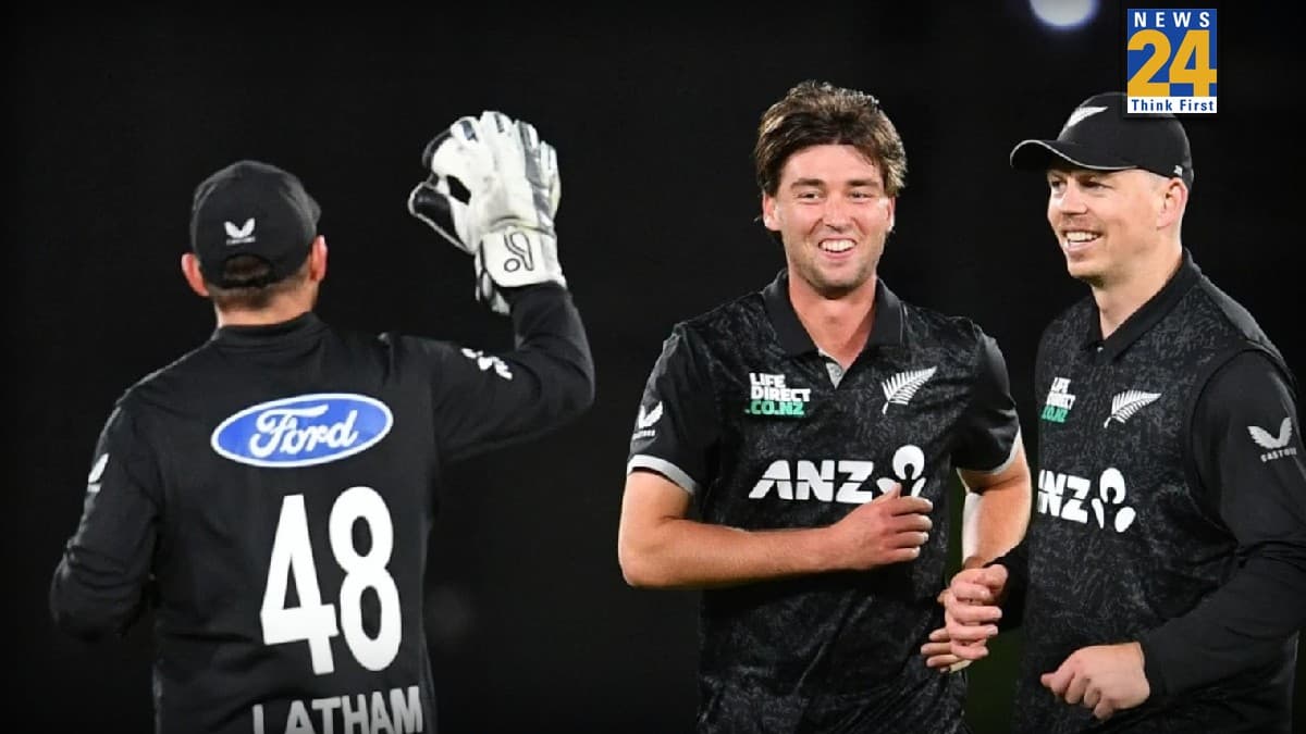 IND vs NZ: वडोदरा वनडे में न्यूजीलैंड के लिए डेब्यू करेगा 24 साल का धाकड़ खिलाड़ी, कप्तान ने दिया बड़ा हिंट 