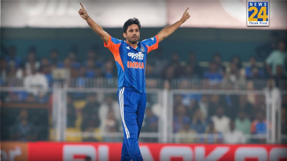 IND vs NZ: गुवाहाटी में अबूझ पहेली साबित हुआ भारतीय गेंदबाज, 357 दिन बाद कमबैक मैच में मचाया तहलका