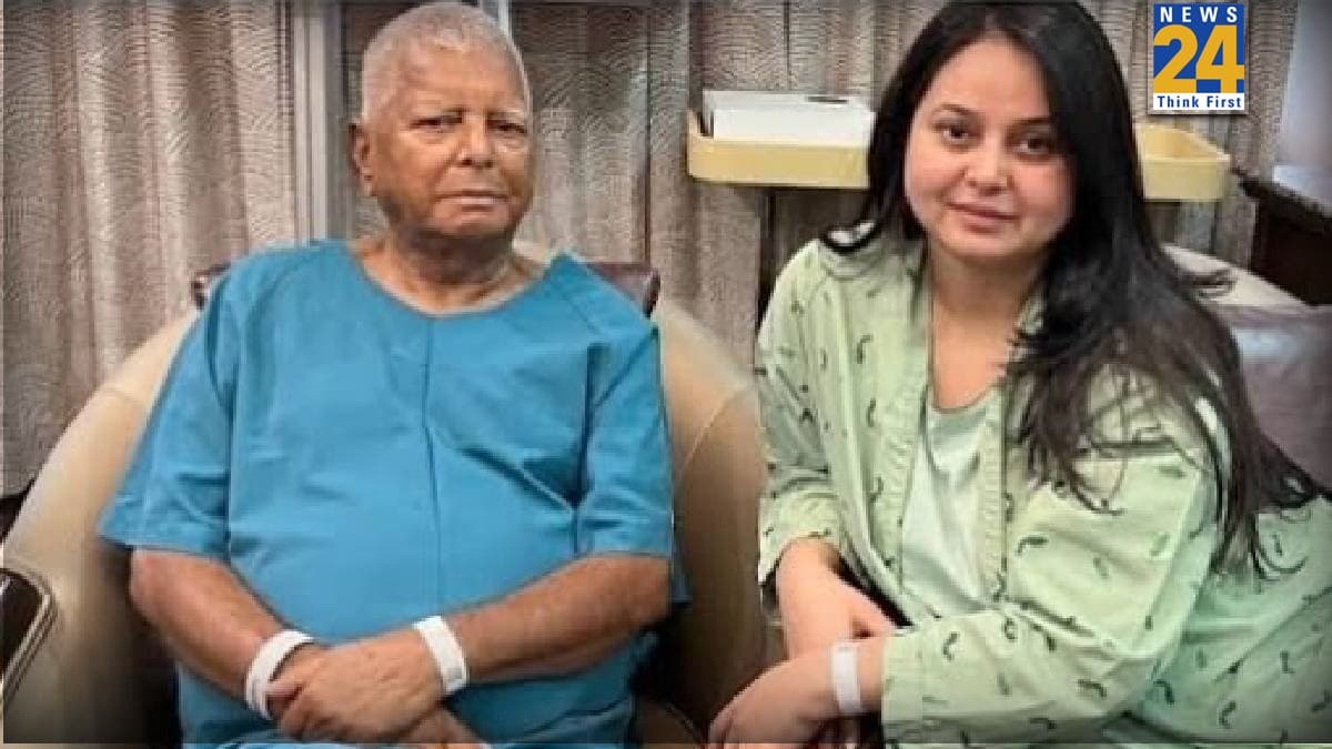 लालू की बेटी का 'अपनों' पर हमला? रोहिणी आचार्य ने बोला - इंपोर्टेड गुरू और उनके गुर्गों ने RJD को डुबोया