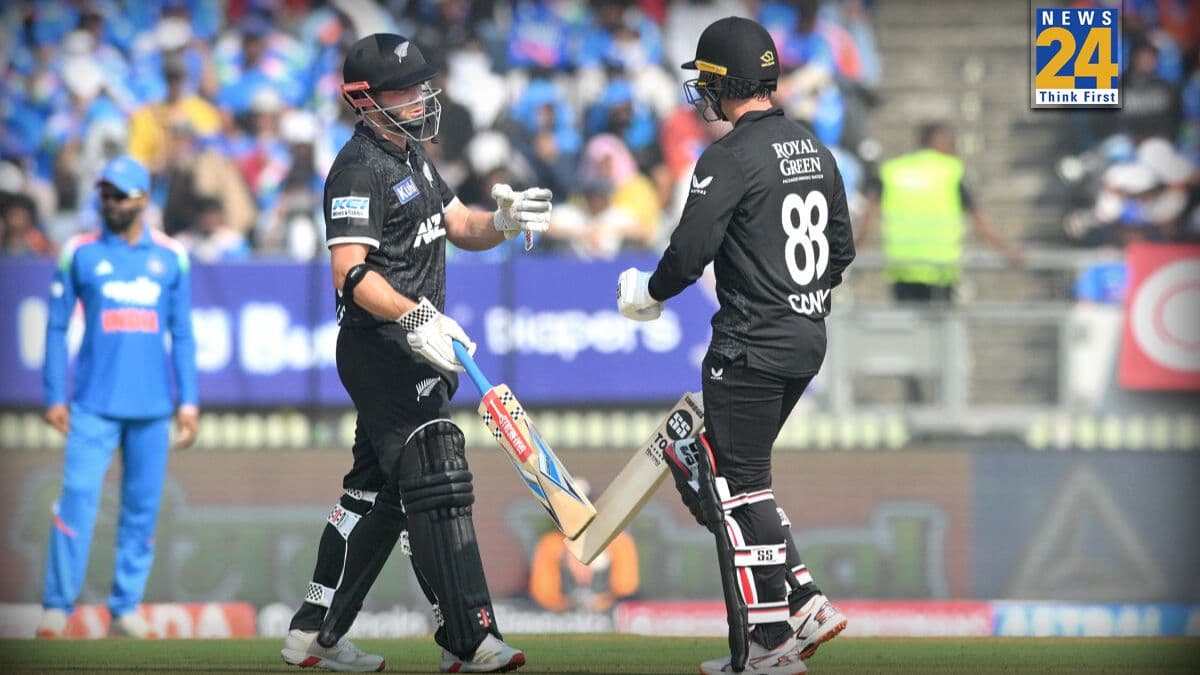 IND vs NZ: जो 27 साल में नहीं हुआ वो कॉनवे-निकोल्स ने कर दिखाया, वडोदरा में किया बड़ा कमाल