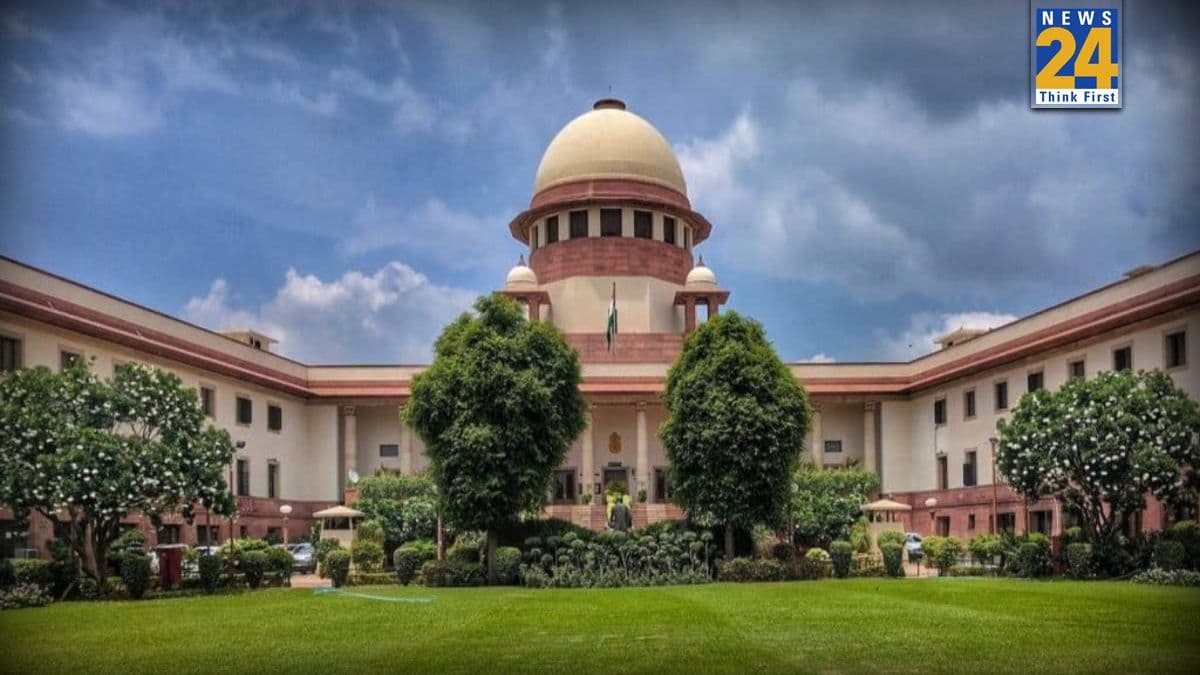 'बेकाबू घोड़े की तरह काम नहीं कर सकते…' SIR मामले में SC ने चुनाव आयोग को लगाई फटकार